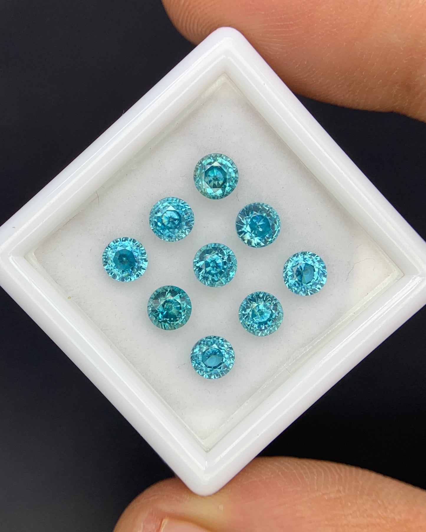 Natural Cambodian Blue Zircon Lot 4.52 Carat 4x4 MM Round Shape Faceted Gemstone 9 Piece Lot