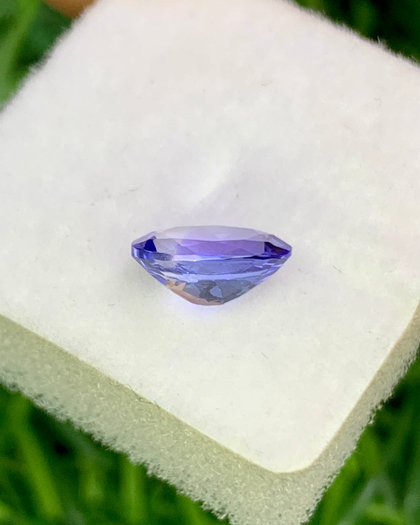 Natural Bi Color Tanzanite 0.96 Carat 7.5x5.5 MM Oval Shape Faceted Gemstone