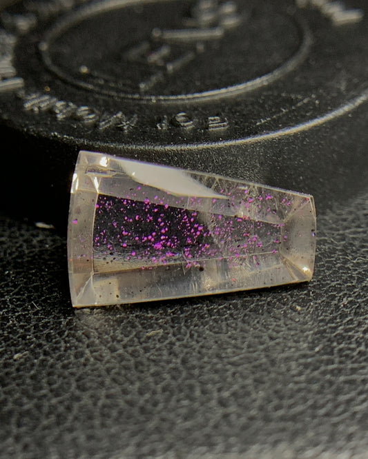 Natural Rare Pink Fire Quartz 3.78 Carat 13.2x8.2 MM Freeform Shape Covellite Quartz Gemstone from Brazil