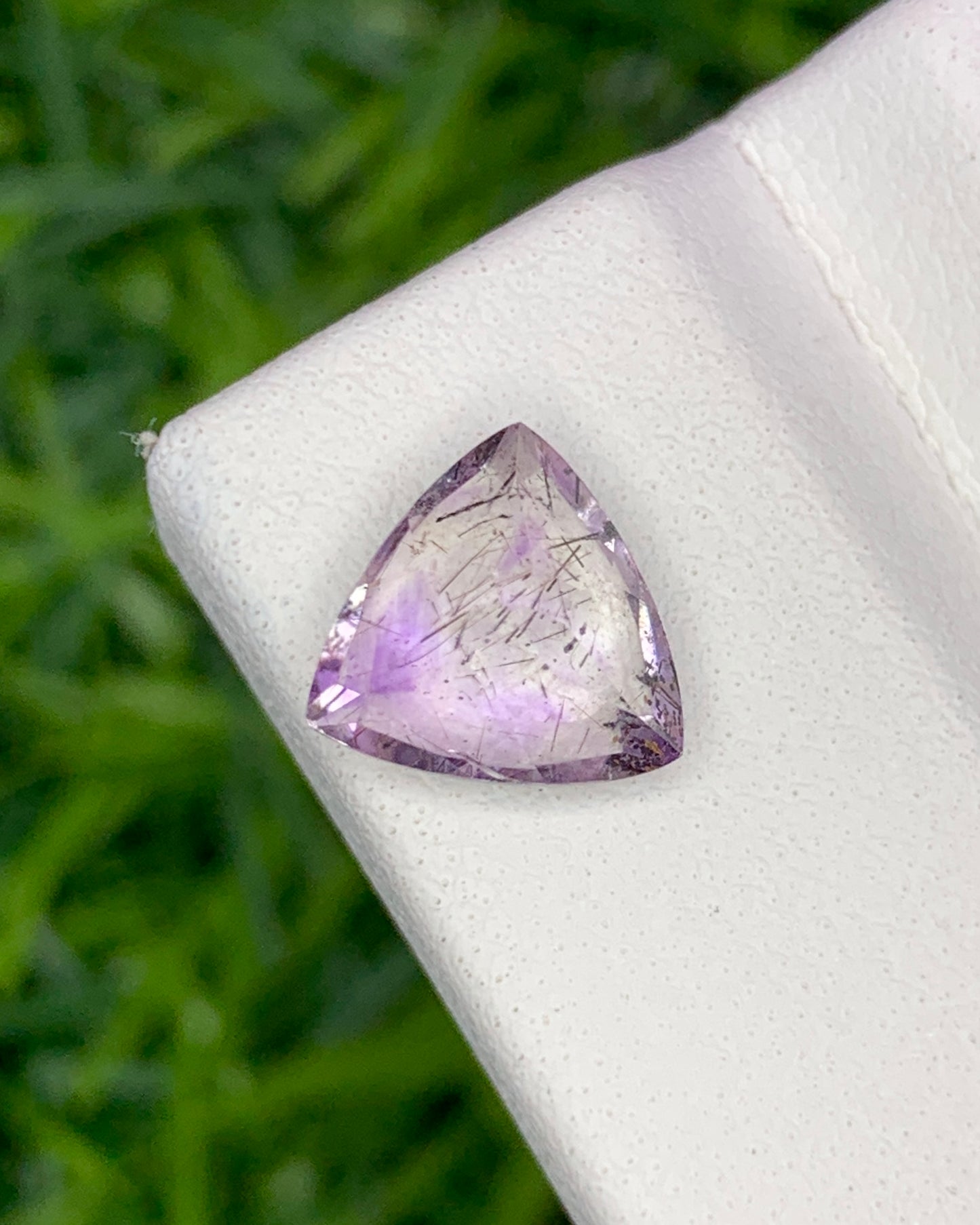 Natural Super Seven 1.48 Carat 8x8 MM Trillion Shape Faceted Gemstone with 7 Crystals Healing Stone Seven Chakra Melody Stone