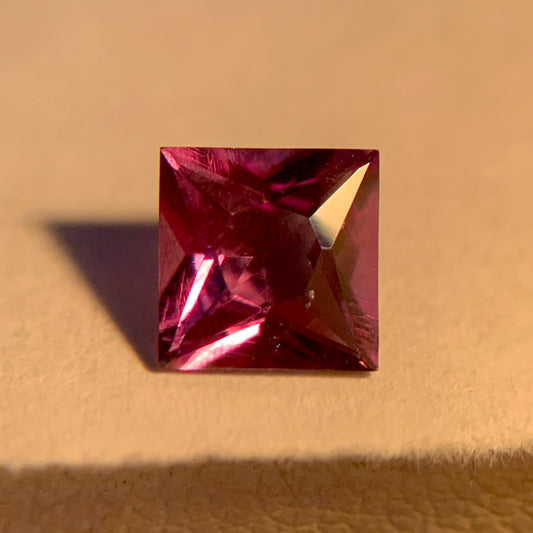 Natural Color Change Garnet 0.61 Carat 5x5 MM Square Shape Faceted Gemstone