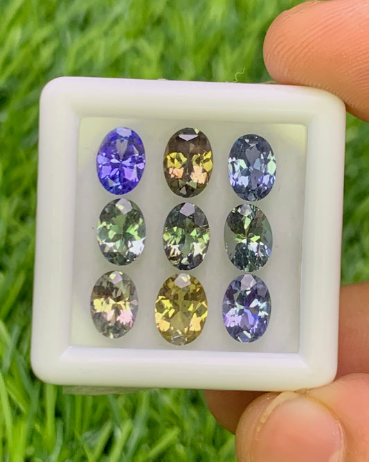 Natural Unheated Tanzanite Lot 6.36 Carat Mix Size Oval Shape Faceted Gemstone 9 Piece Lot