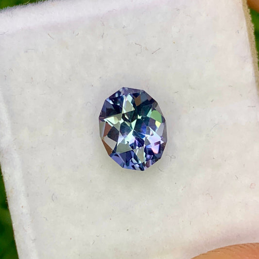 Natural Unheated Bi-Color Tanzanite 1.13 Carat 7.8x6.2 MM Fancy Shape Faceted Gemstone