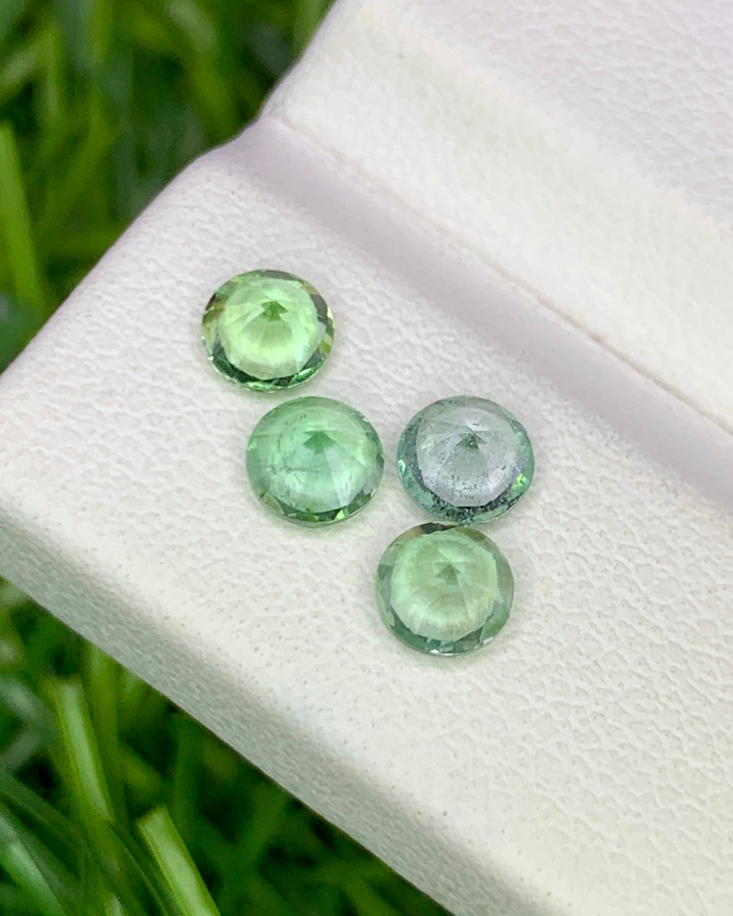 Natural Rare Kornerupine Lot 1.09 Carat 4x4 MM Round Shape Faceted Gemstone 4 Piece Lot