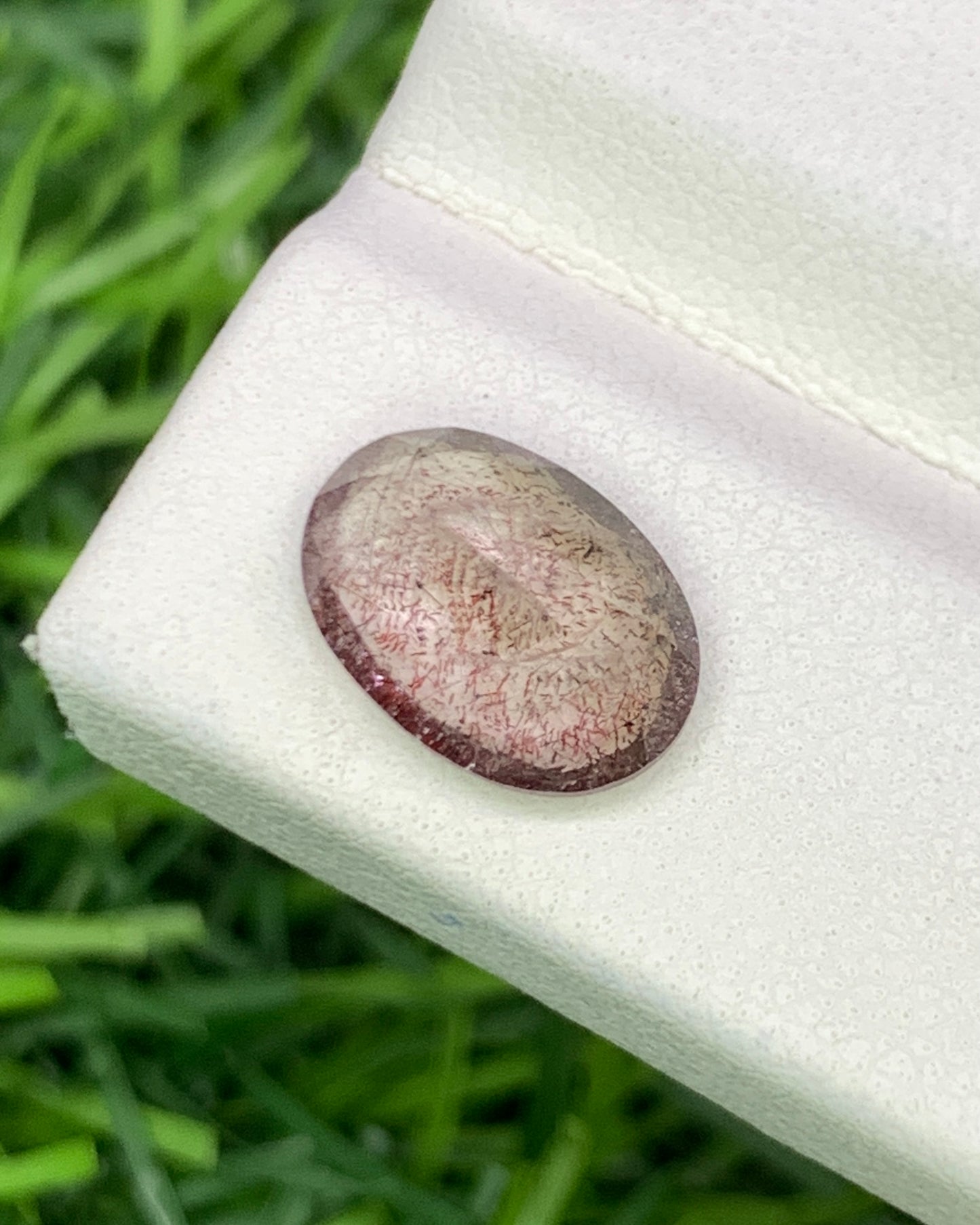 Natural Super Seven 2.36 Carat 10.6x7.5 MM Oval Shape Faceted Gemstone with 7 Crystals Healing Stone Seven Chakra Melody Stone