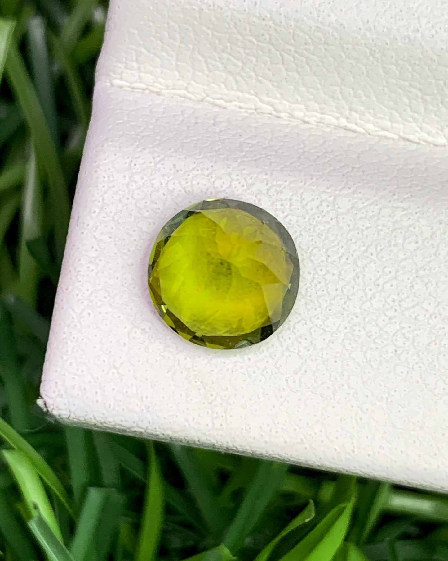 Natural Flawless Green Tourmaline