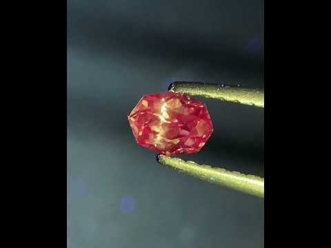 Natural Rare Dragon Garnet / Fluorescent Chromium Vanadium Malaya Garnet 0.29 Carat 4.8x3.7 MM Fancy Shape Faceted Gemstone