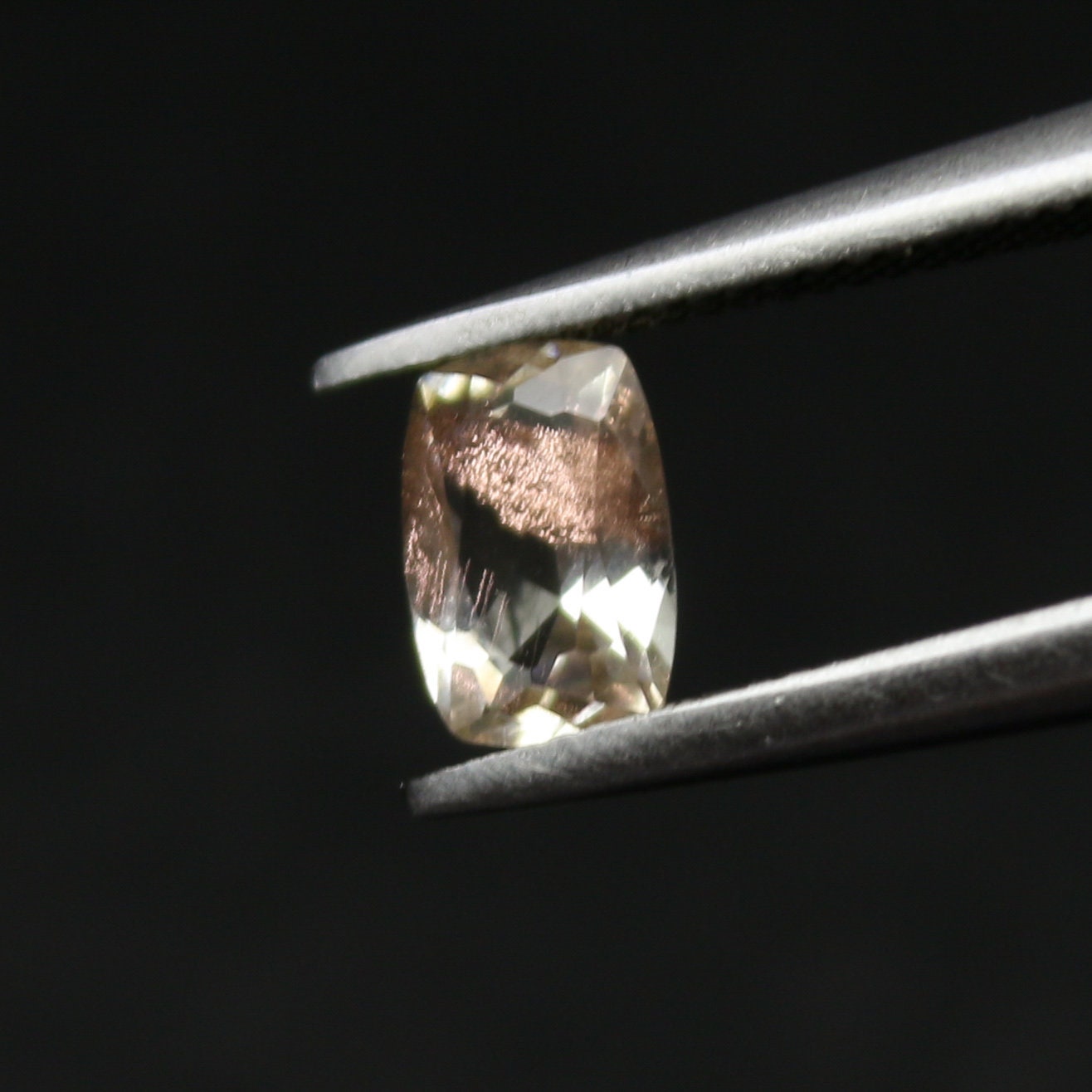 Natural Oregon Sunstone 0.43 Carat 5.9x4 MM Cushion Shape Faceted Gemstone