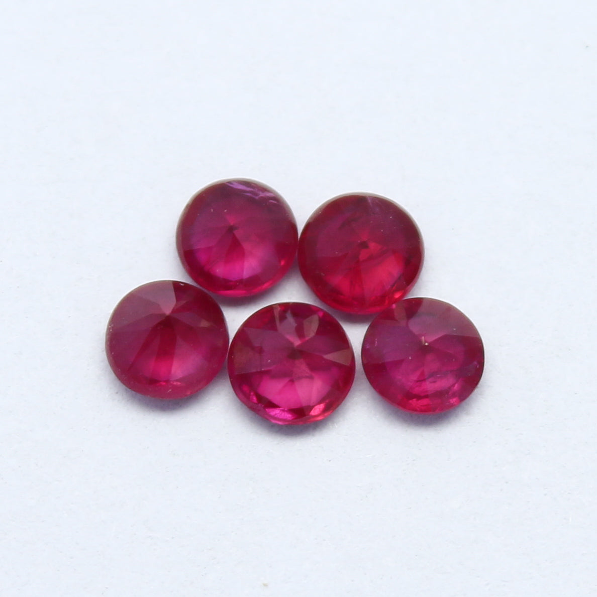 Natural Burma Ruby 0.82 Carat 3.1 to 3.3 MM Round Shape Faceted Gemstone 5 Piece Lot