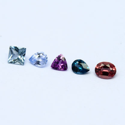 Natural Umba Sapphire 0.86 Carat Mix Size and Mix Shape Faceted Gemstone 5 Piece Lot