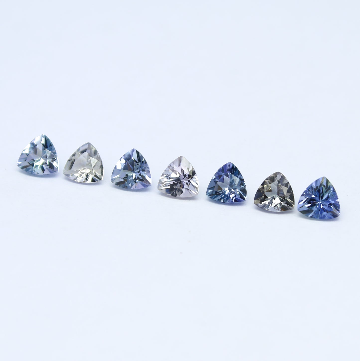 Natural Unheated Bi-Color Zoisite Tanzanite 2.63 Carat 4.5 to 4.7 MM Trillion Shape Faceted Gemstone 8 Pieces Lot