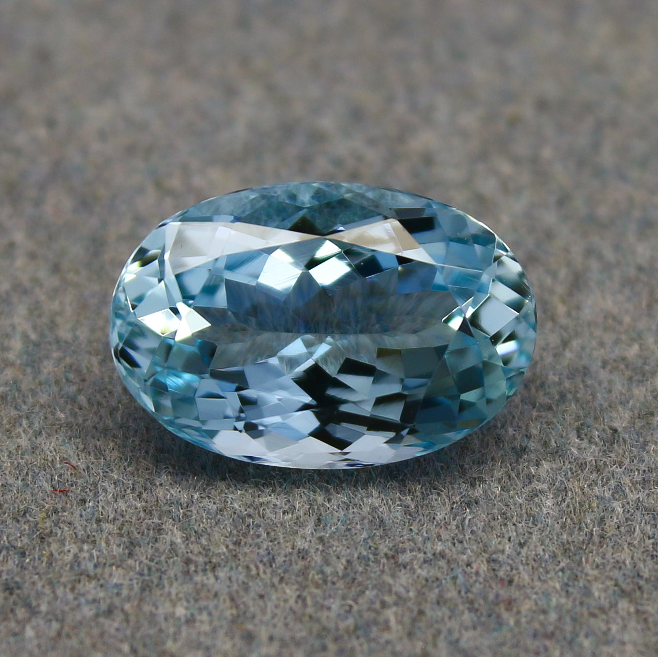 Natural Flawless Aquamarine 3.45 Carat 12x8 MM Oval Shape Faceted Gemstone