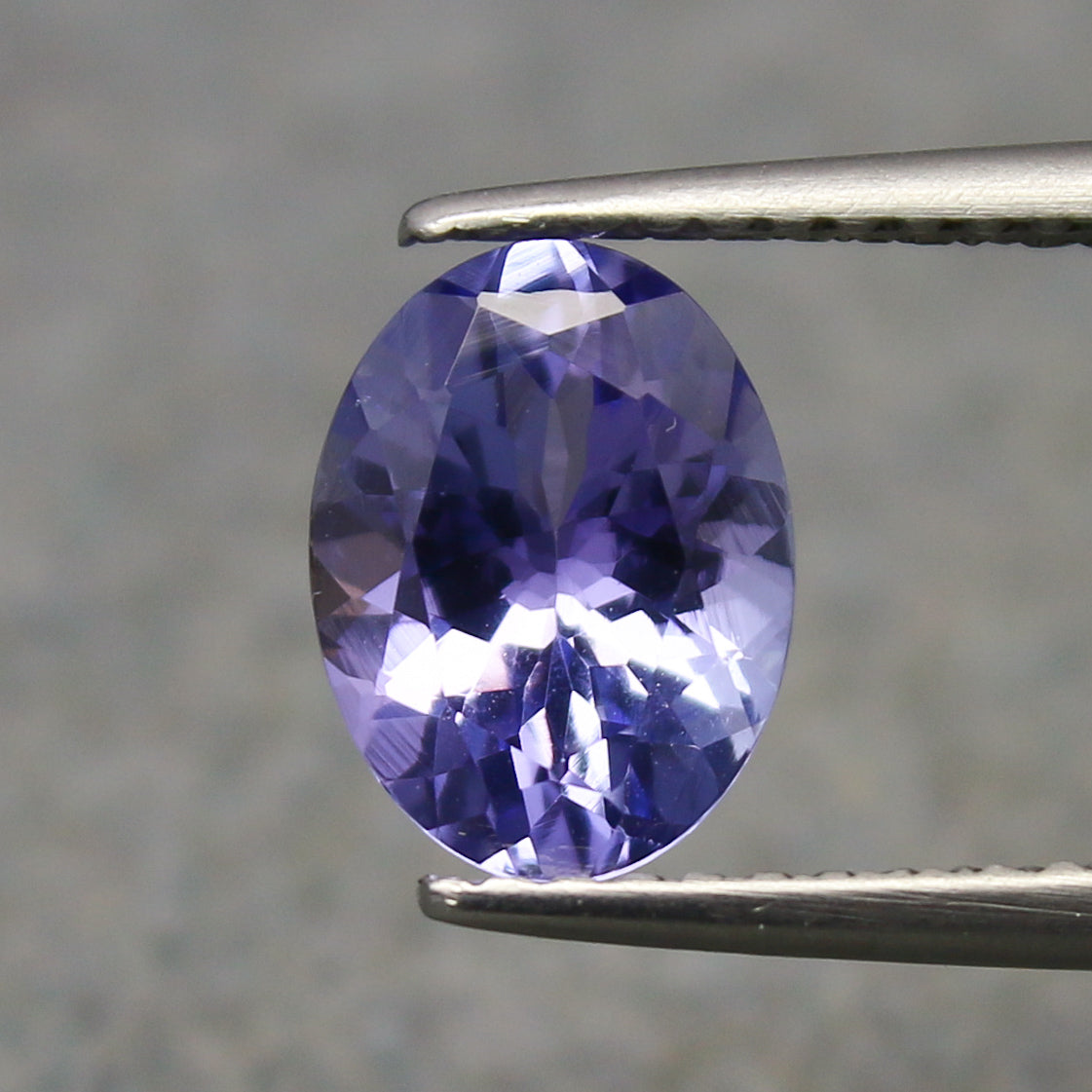 Natural Purple Tanzanite 1.40 Carat 8.5x6.4 MM Oval Shape Faceted Gemstone