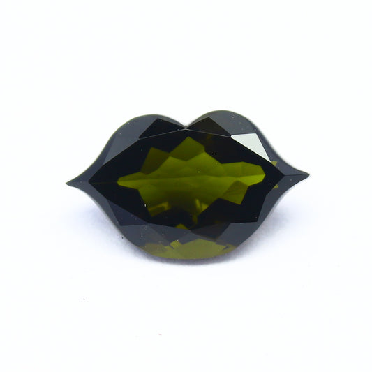 Natural Green Tourmaline 2.85 Carat 12.5x7.5 MM Lips Shape Gemstone