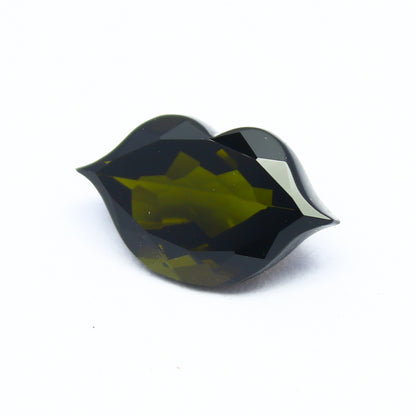 Natural Green Tourmaline 2.85 Carat 12.5x7.5 MM Lips Shape Gemstone