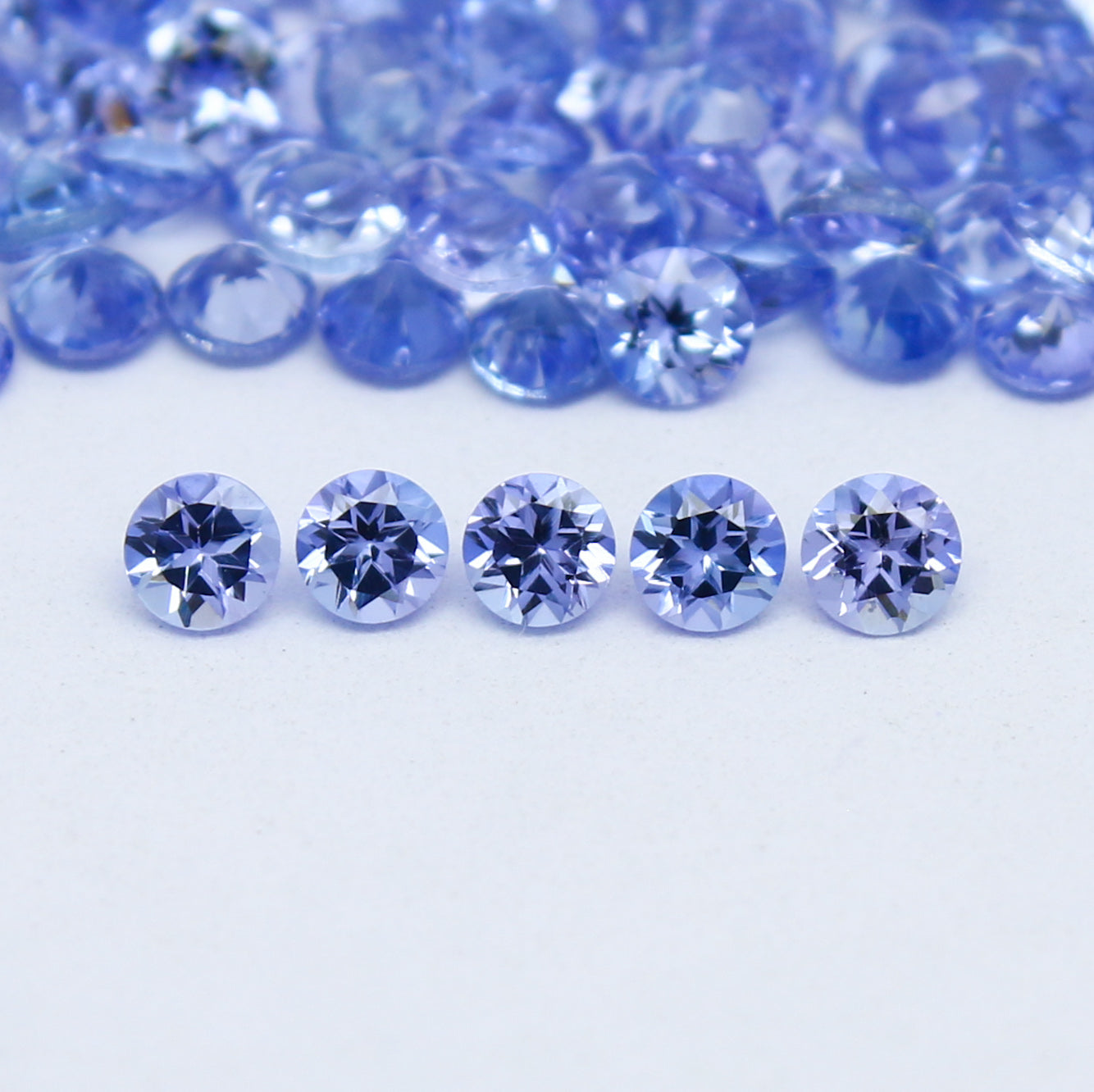 Natural Blue Tanzanite Lot 2.5x2.5 MM Round Shape Faceted Gemstone Lot Tanzanite gemstone for eternity rings melee for gemstone projects