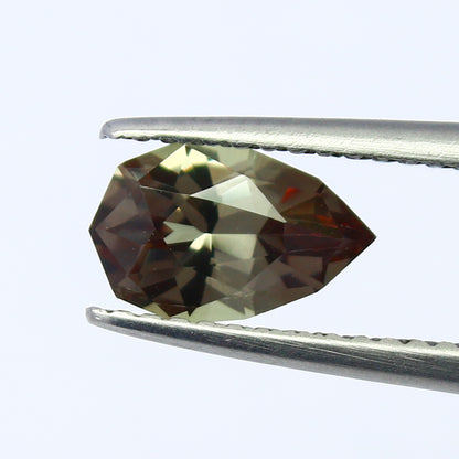 Natural Color Change Garnet 1.20 Carat 8.7x5.6 MM Fancy Shape Faceted Gemstone