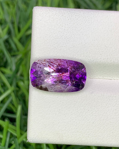 Natural Super Seven 4.19 Carat 13.5x8 MM Cushion Shape Faceted Gemstone with 7 Crystals Healing Stone Seven Chakra Melody Stone 