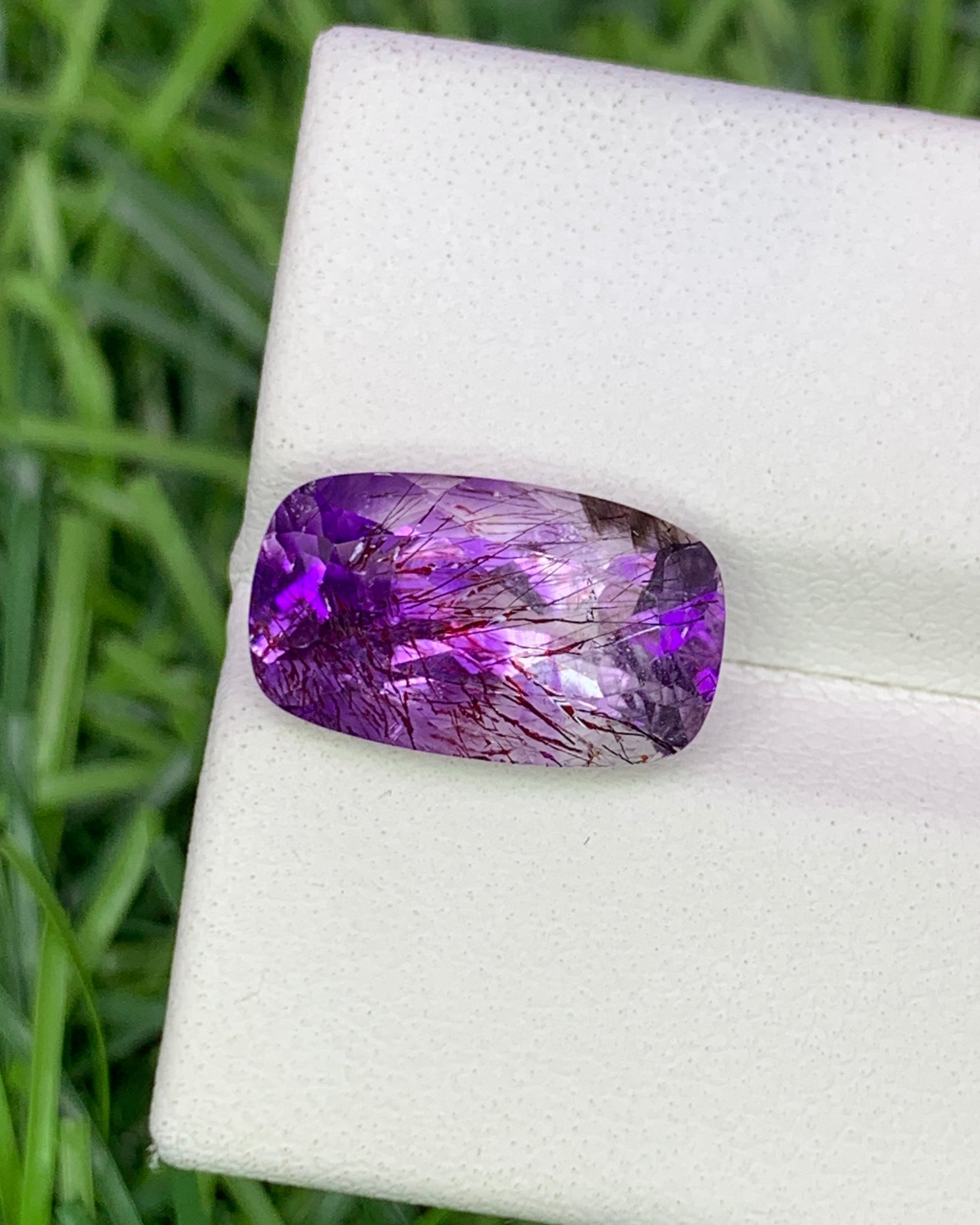 Natural Super Seven 4.19 Carat 13.5x8 MM Cushion Shape Faceted Gemstone with 7 Crystals Healing Stone Seven Chakra Melody Stone 