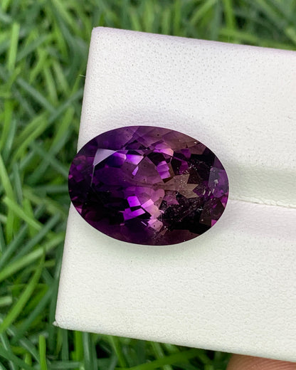 Natural Super Seven 9.54 Carat 16.8x12.5 MM Oval Shape Faceted Gemstone with 7 Crystals Healing Stone Seven Chakra Melody Stone