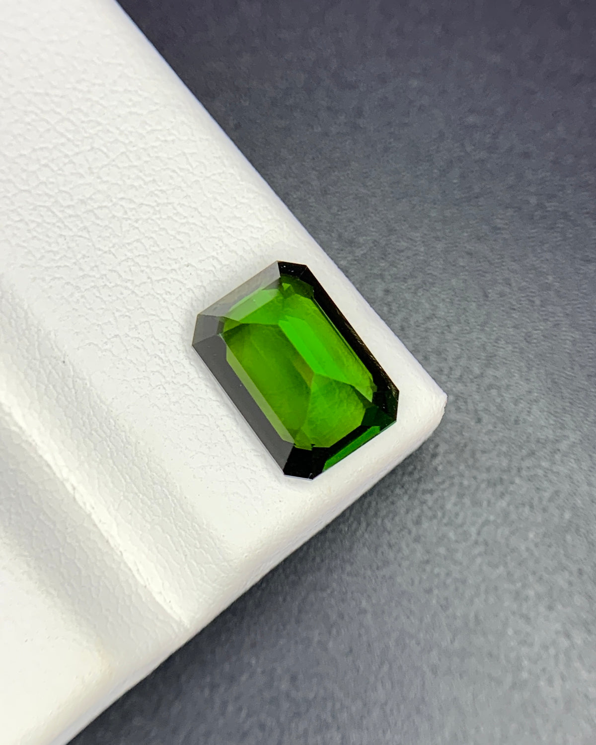 Natural Flawless Green Tourmaline 2.44 Carat 9.7x6.9 MM Octagon Shape Faceted Gemstone
