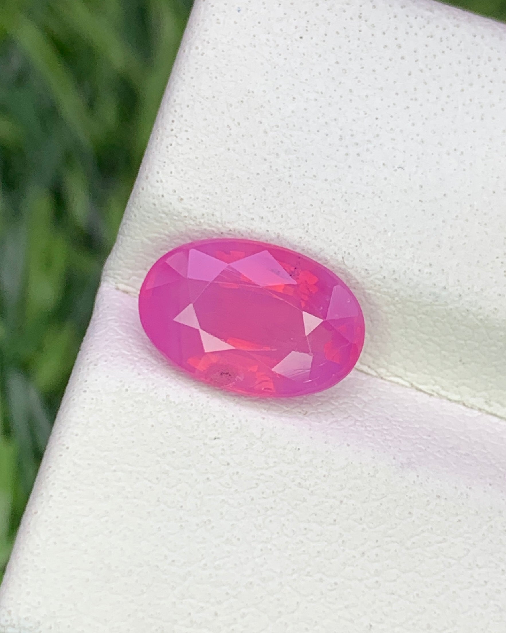 Natural Pink Mahenge Opalescent Spinel 