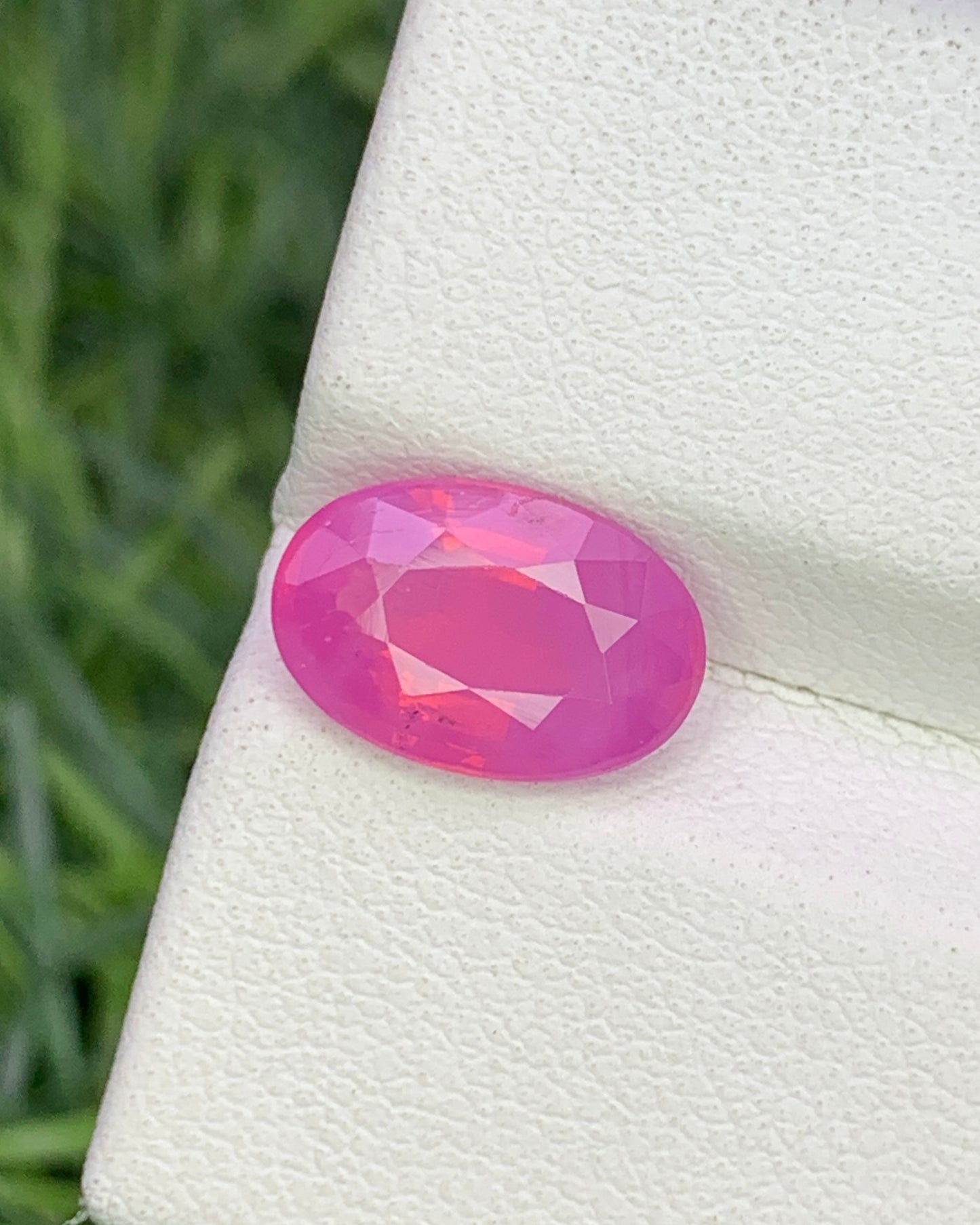 Natural Pink Mahenge Opalescent Spinel 