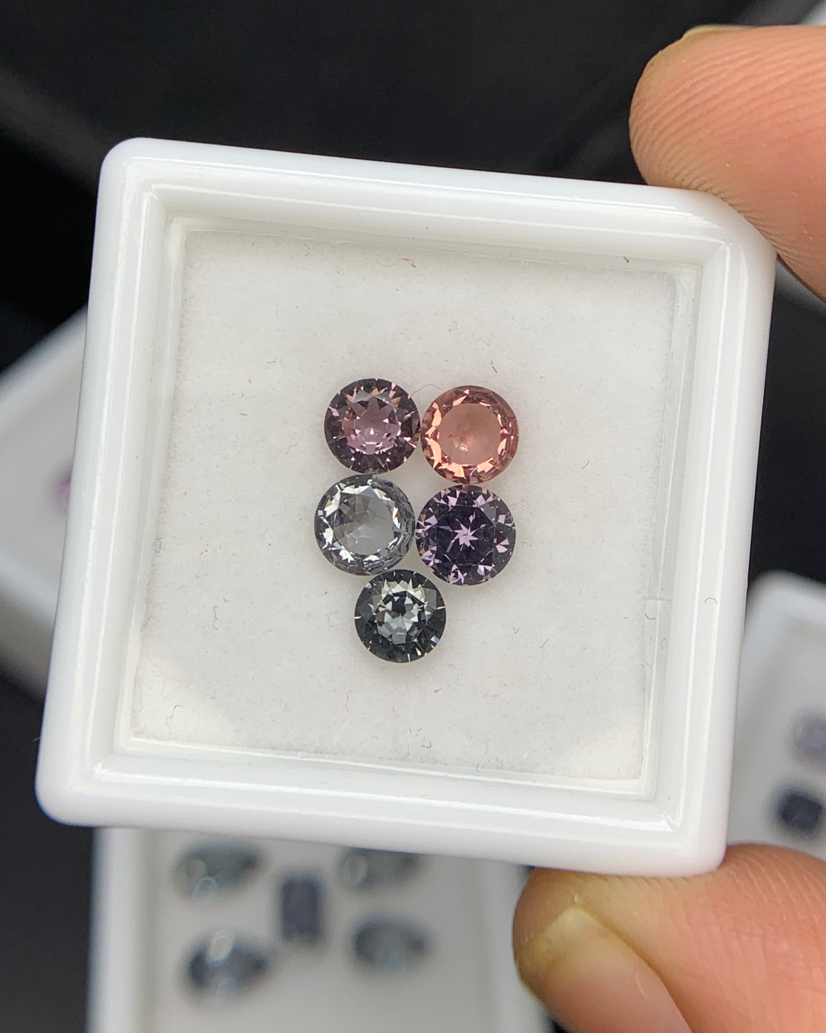 Natural Multi Color Spinel 1.67 Carat Mix Sze Round Shape Faceted Gemstone 5 Piece Lot 