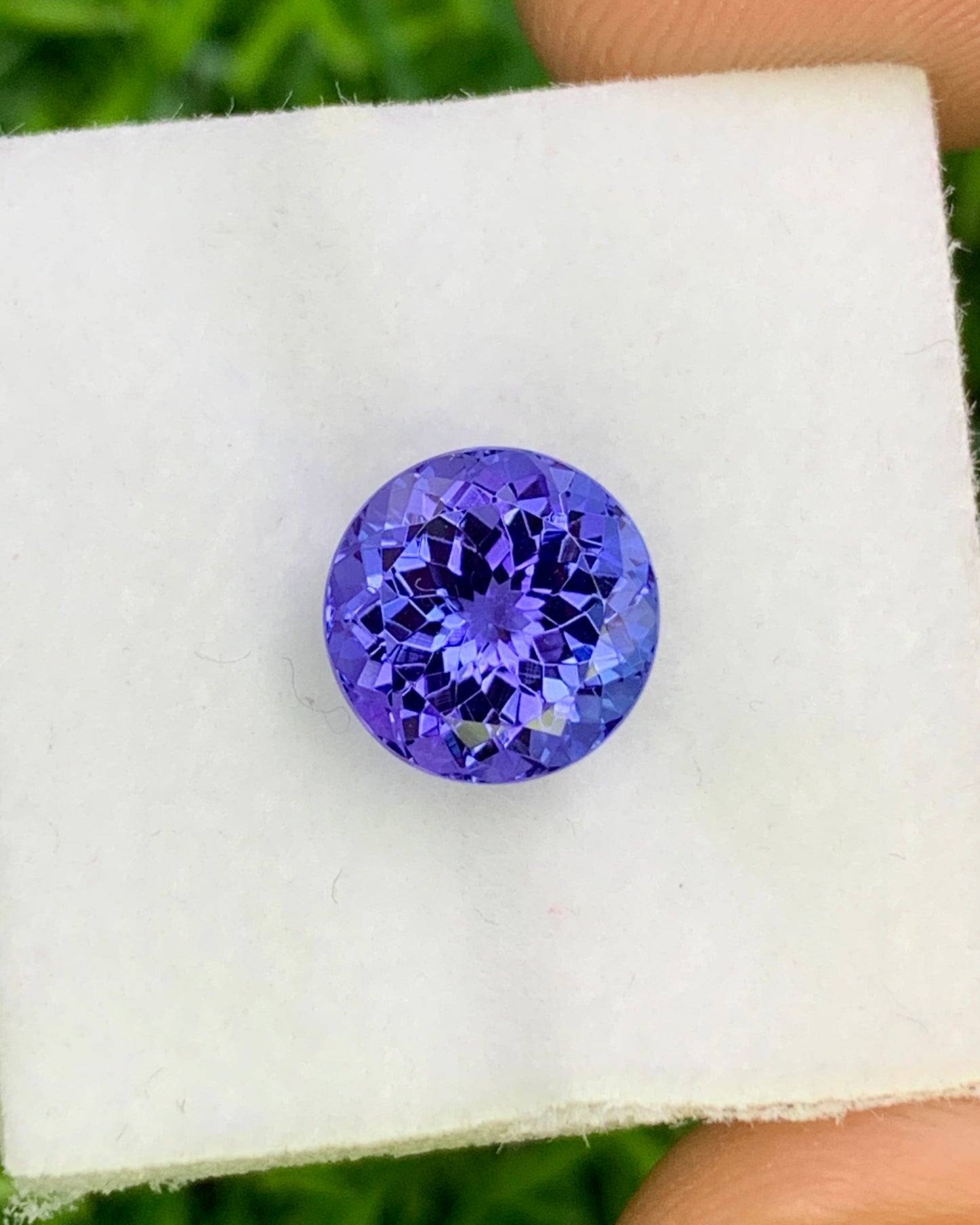 Natural Bi Color Tanzanite 2.80 Carat 8x8 MM Round Shape Faceted Gemstone