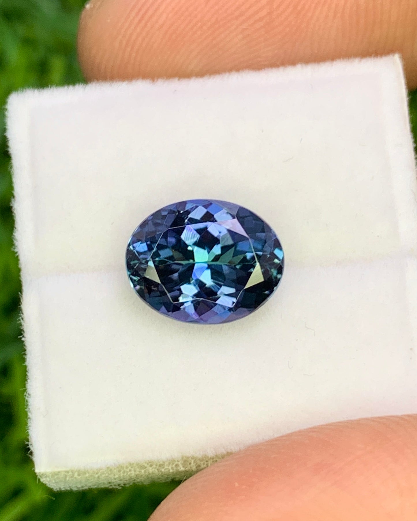 Natural Bi Color Tanzanite 2.50 Carat 9.6x7.6 MM Oval Shape Faceted Gemstone