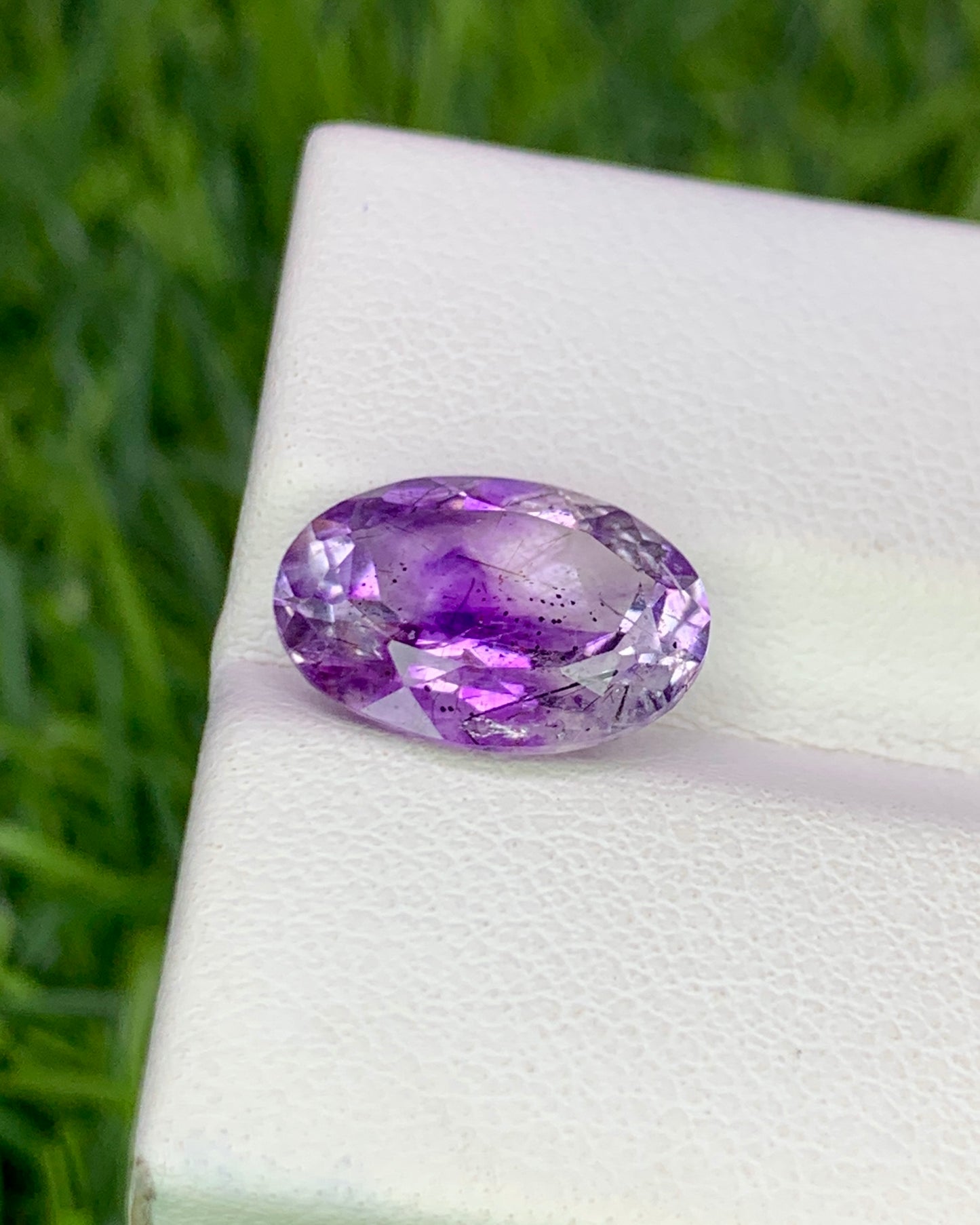 Natural Super Seven 2.96 Carat 11.6x8.3 MM Oval Shape Faceted Gemstone with 7 Crystals Healing Stone Seven Chakra Melody Stone