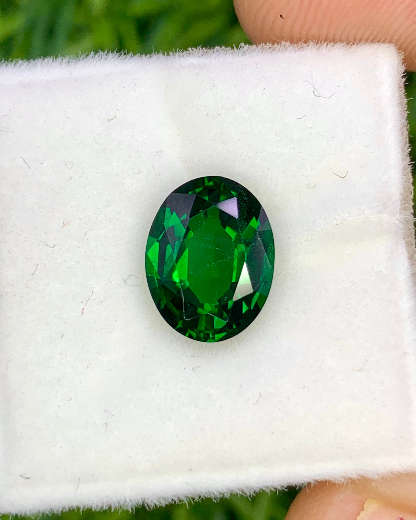 Natural Tsavorite 2.31 Carat 9x7 MM 0val Shape Faceted Gemstone