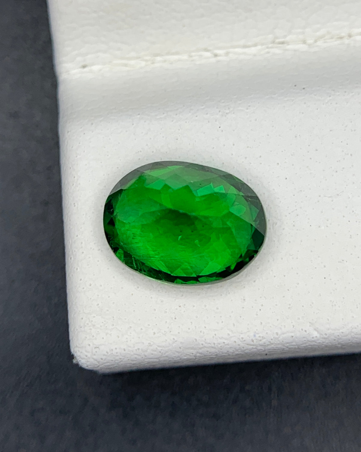 Natural Tsavorite Garnet 1.86 Carat 8.5x6.4 MM Oval Shape Faceted Gemstone