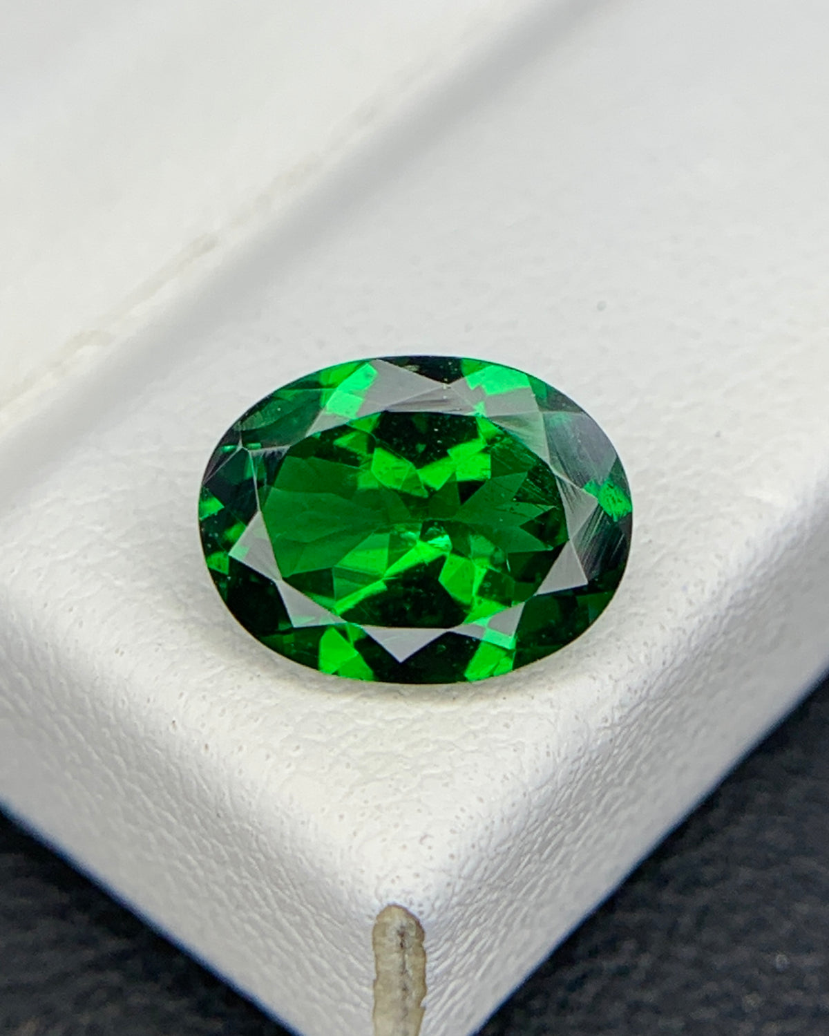 Natural Tsavorite Garnet 1.56 Carat 8.7x6.5 MM Oval Shape Faceted Gemstone