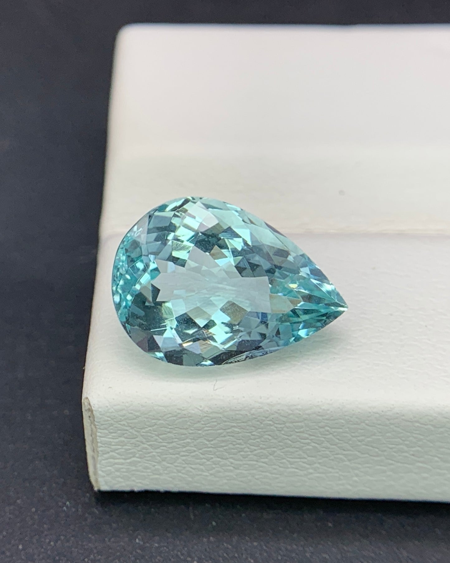 Natural Green Beryl 3.80 Carat 12.8x9 MM Pear Shape Faceted Gemstone 