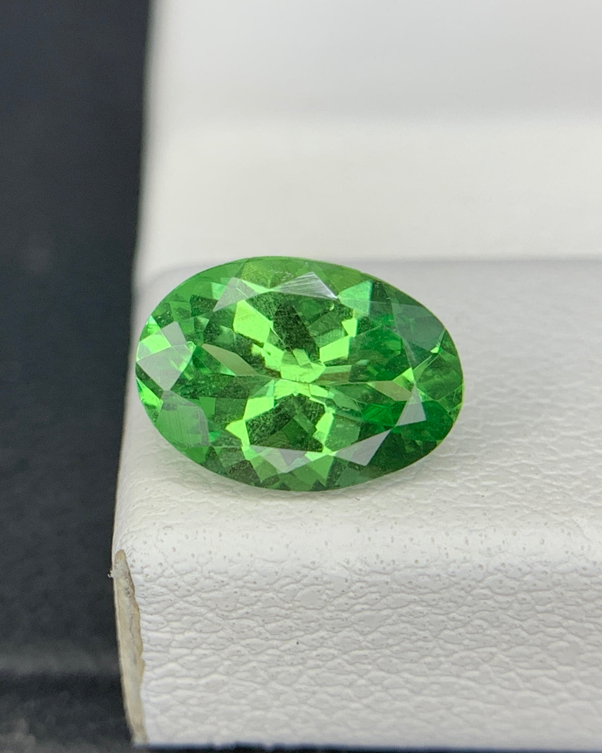 Natural Tsavorite Garnet 1.66 Carat 9x6.4 MM Oval Shape Faceted Gemstone 