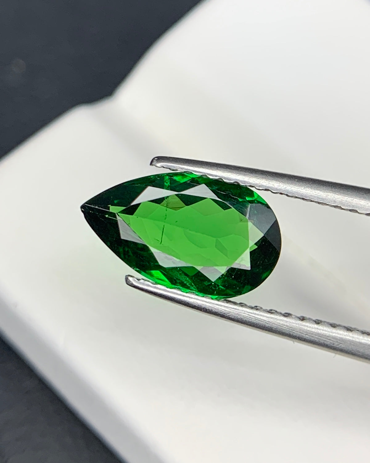 Natural Tsavorite Garnet 1.84 Carat 11x6.5 MM Pear Shape Faceted Gemstone 