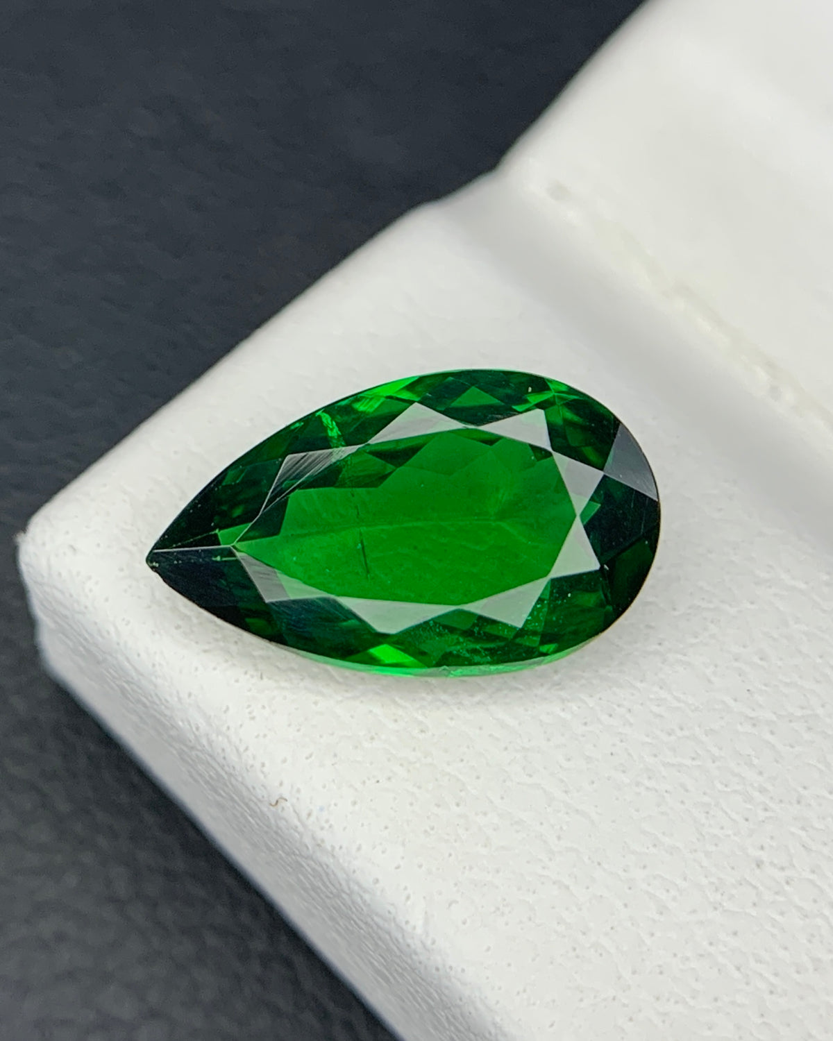 Natural Tsavorite Garnet 1.84 Carat 11x6.5 MM Pear Shape Faceted Gemstone 