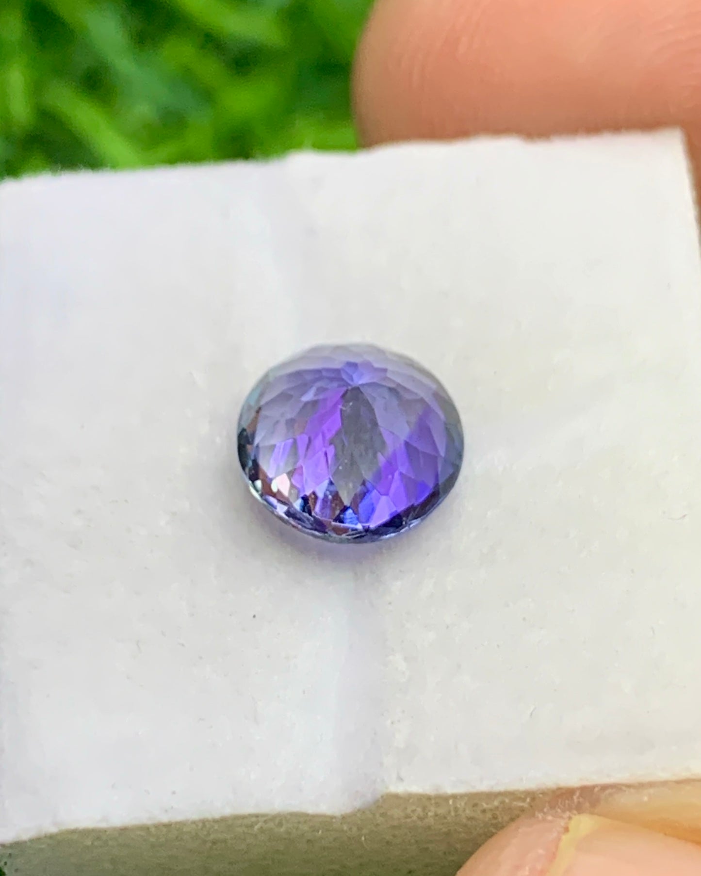 Natural Bi Color Tanzanite 1.94 Carat 7.6x7.6 MM Round Shape Faceted Gemstone