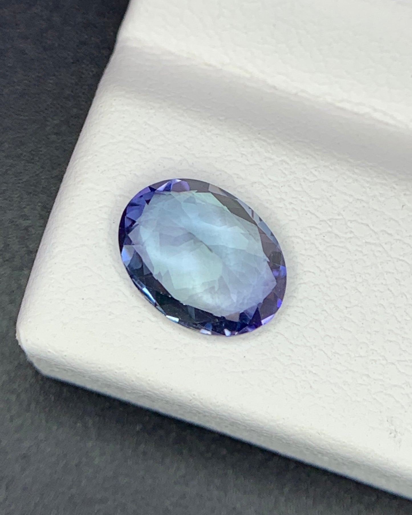 Natural Bi Color Tanzanite 1.46 Carat 8.5x6.5 MM Oval Shape Faceted Gemstone 