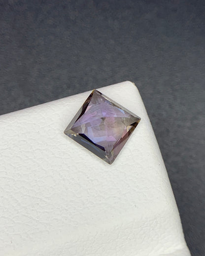 Natural Unheated Bi Color Tanzanite 0.76 Carat 5.5x5.5 MM Square Shape Faceted Gemstone