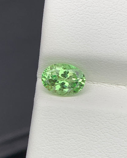 Natural Tsavorite Garnet 0.88 Carat 6.8x4.9 MM Oval Shape Faceted Gemstone