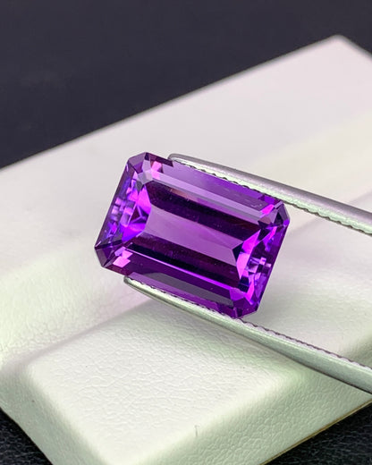 Natural Purple Amethyst 6.03 Carat 13x9.2 MM Octagon Shape Faceted Gemstone 