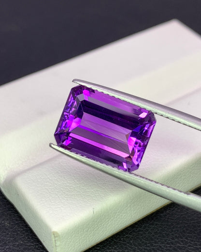 Natural Purple Amethyst 6.03 Carat 13x9.2 MM Octagon Shape Faceted Gemstone 