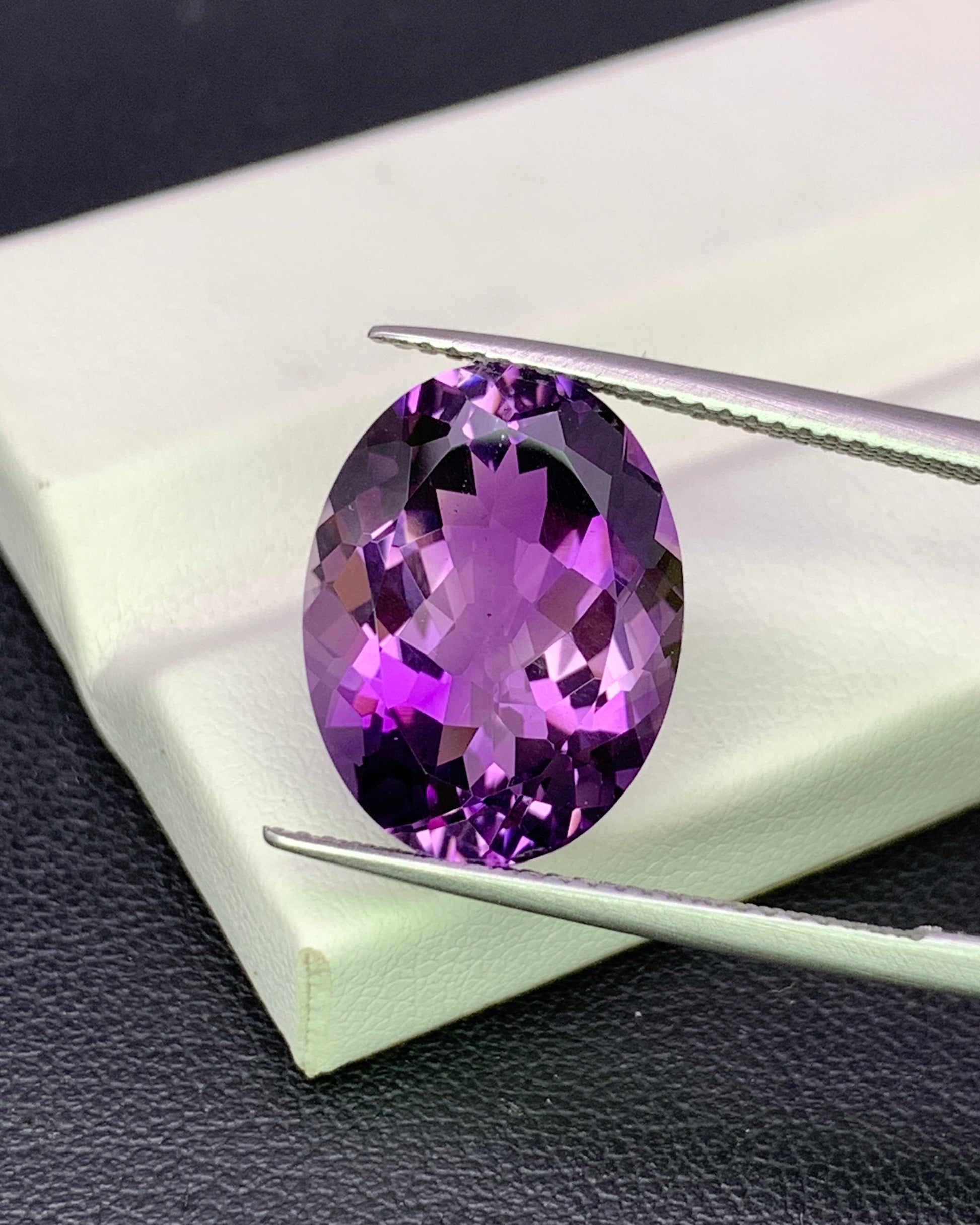 Natural Bi Color Amethyst 8.63 Carat 16x12 MM Oval Shape Faceted Gemstone 