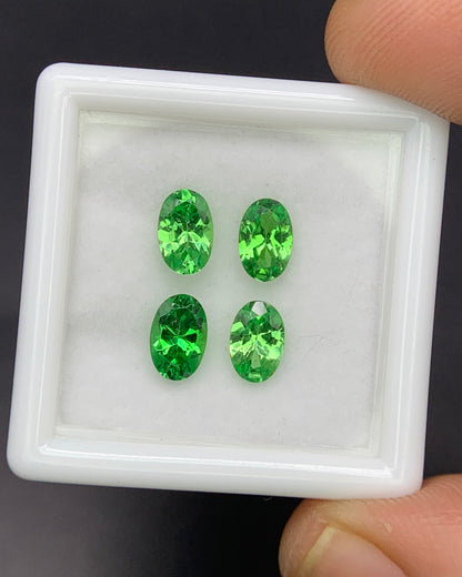 Natural Tsavorite Garnet Lot 2.15 Carat 6x4 MM Oval Shape Faceted Gemstone 4 Piece Lot