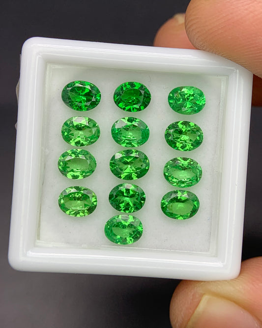 Natural Green Tourmaline Lot 6.22 Carat 7X5 MM Oval Shape Faceted Gemstone 8 Piece Lot 