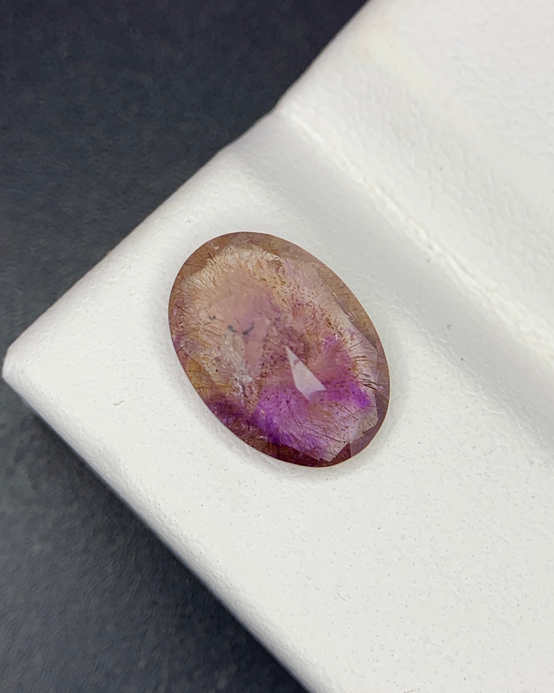 Natural Super Seven 1.90 Carat 10.4x7.4 MM Oval Shape Faceted Gemstone with 7 Crystals Healing Stone Seven Chakra Melody Stone 