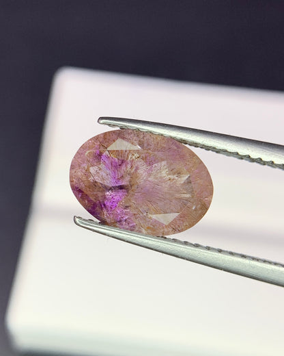 Natural Super Seven 1.90 Carat 10.4x7.4 MM Oval Shape Faceted Gemstone with 7 Crystals Healing Stone Seven Chakra Melody Stone 
