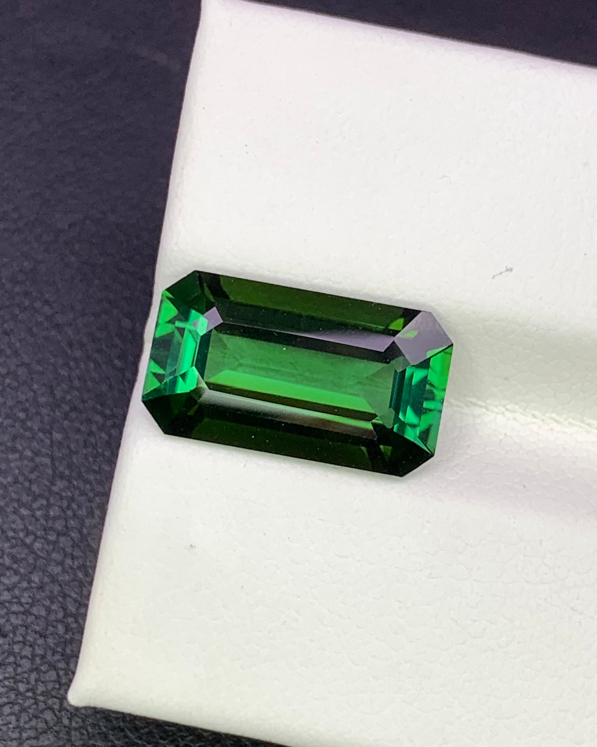 Natural Flawless Green Tourmaline 5.26 Carat 14.5x8.2 MM Octagon Shape Faceted Gemstone